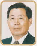 지철근 사진